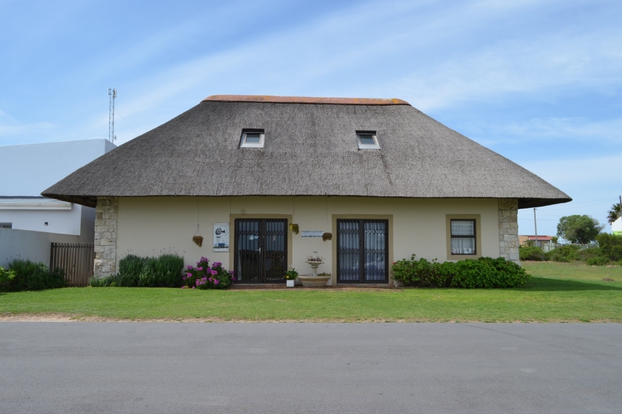 1 Bedroom Property for Sale in Gouritsmond Western Cape